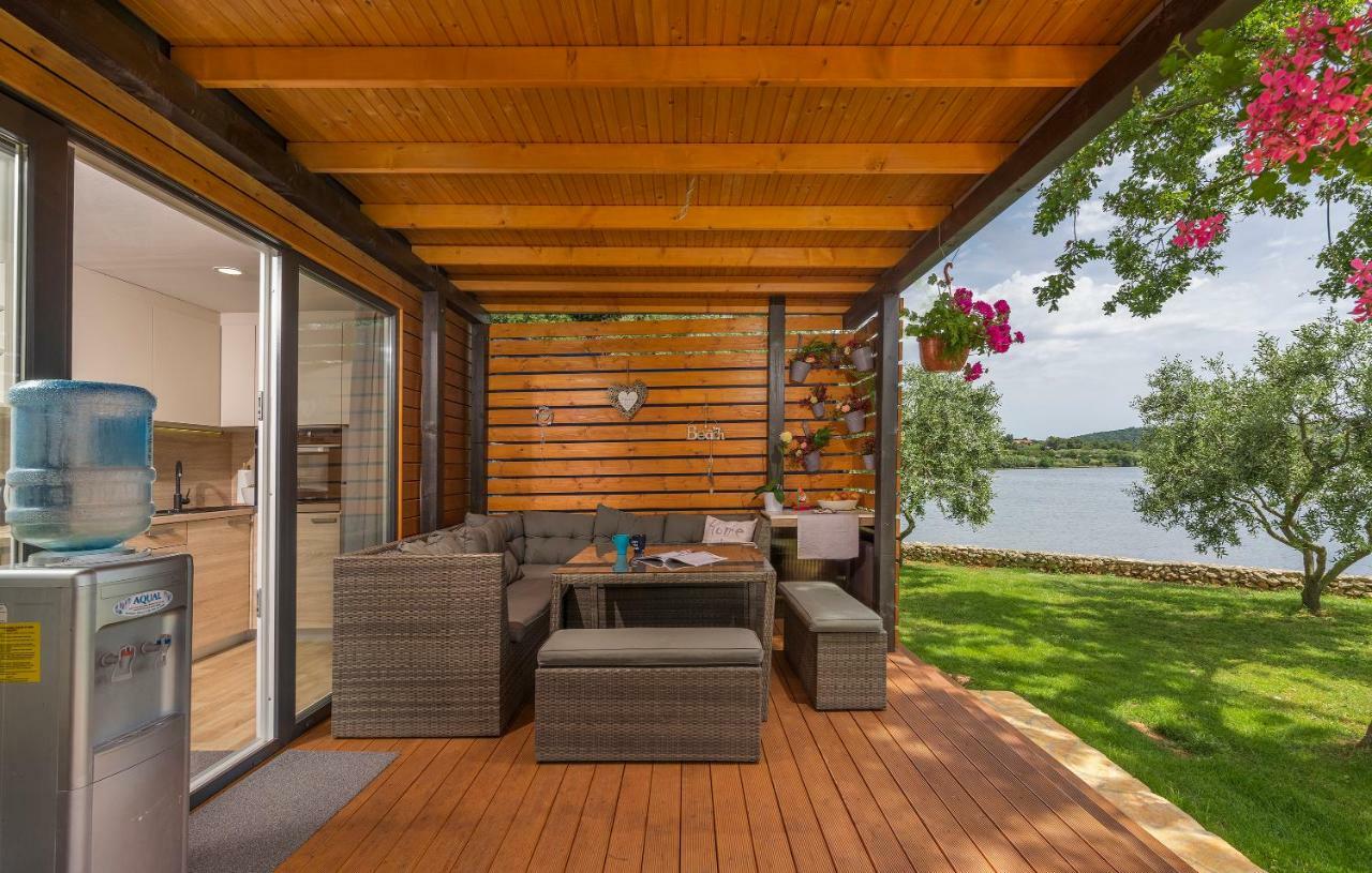 Beach House Ive With Jacuzzi, Pool, Playground And Bbq In An Olive Grove With A Beach, Pomer - Istria Buitenkant foto
